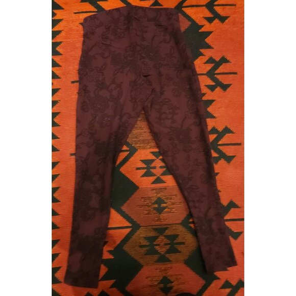 Torrid Women's Floral-Print Textured Burgundy Leggings Size 00 - Picture 8 of 9